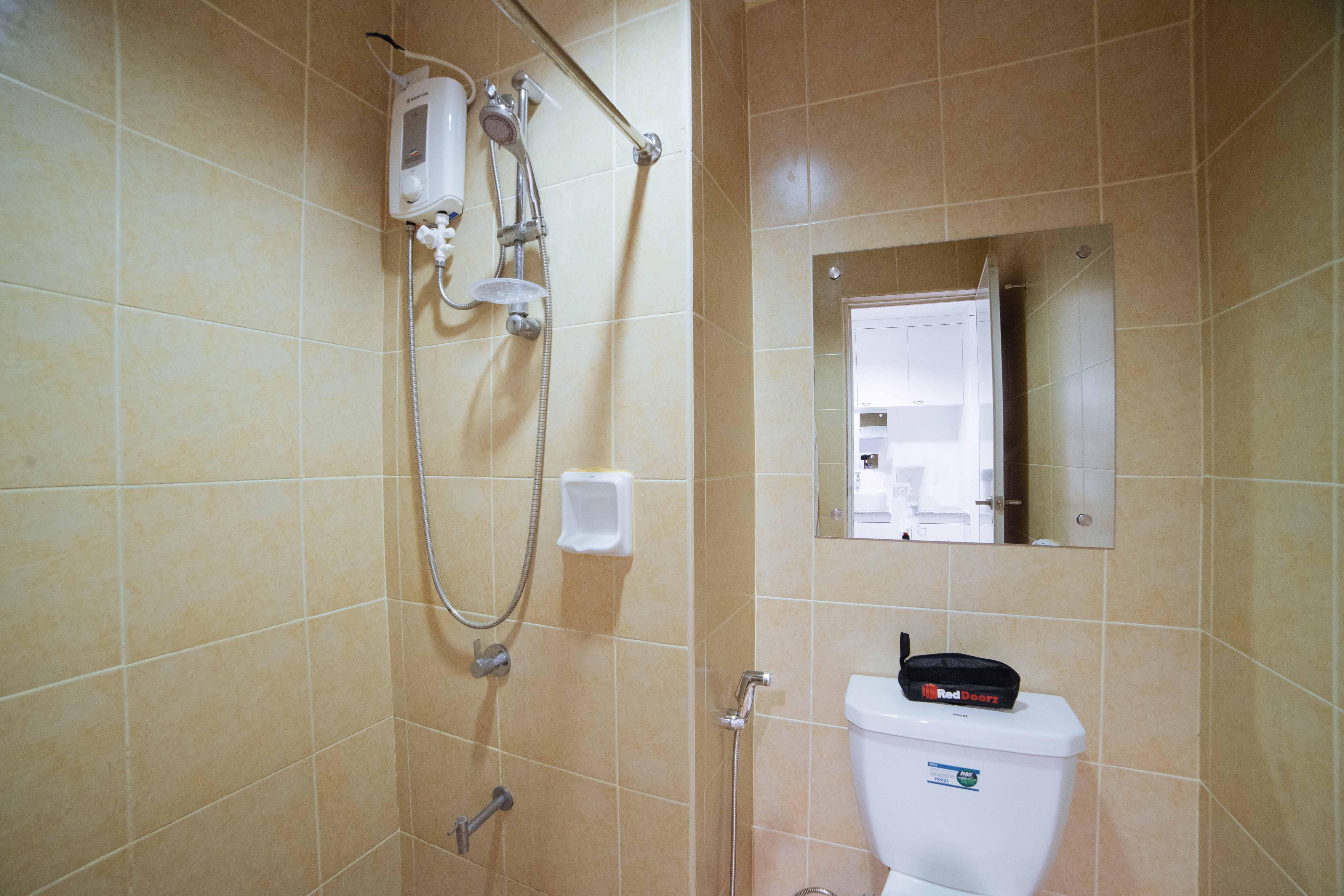Reddoorz Plus @ Roxas Street Davao Luaran gambar