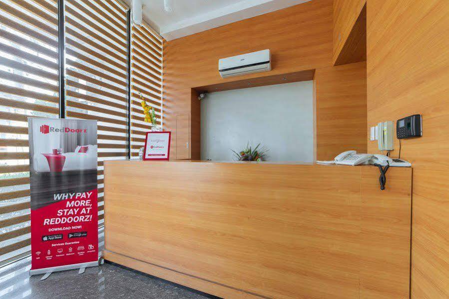 Reddoorz Plus @ Roxas Street Davao Luaran gambar